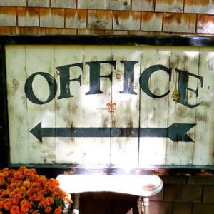 wooden sign office2